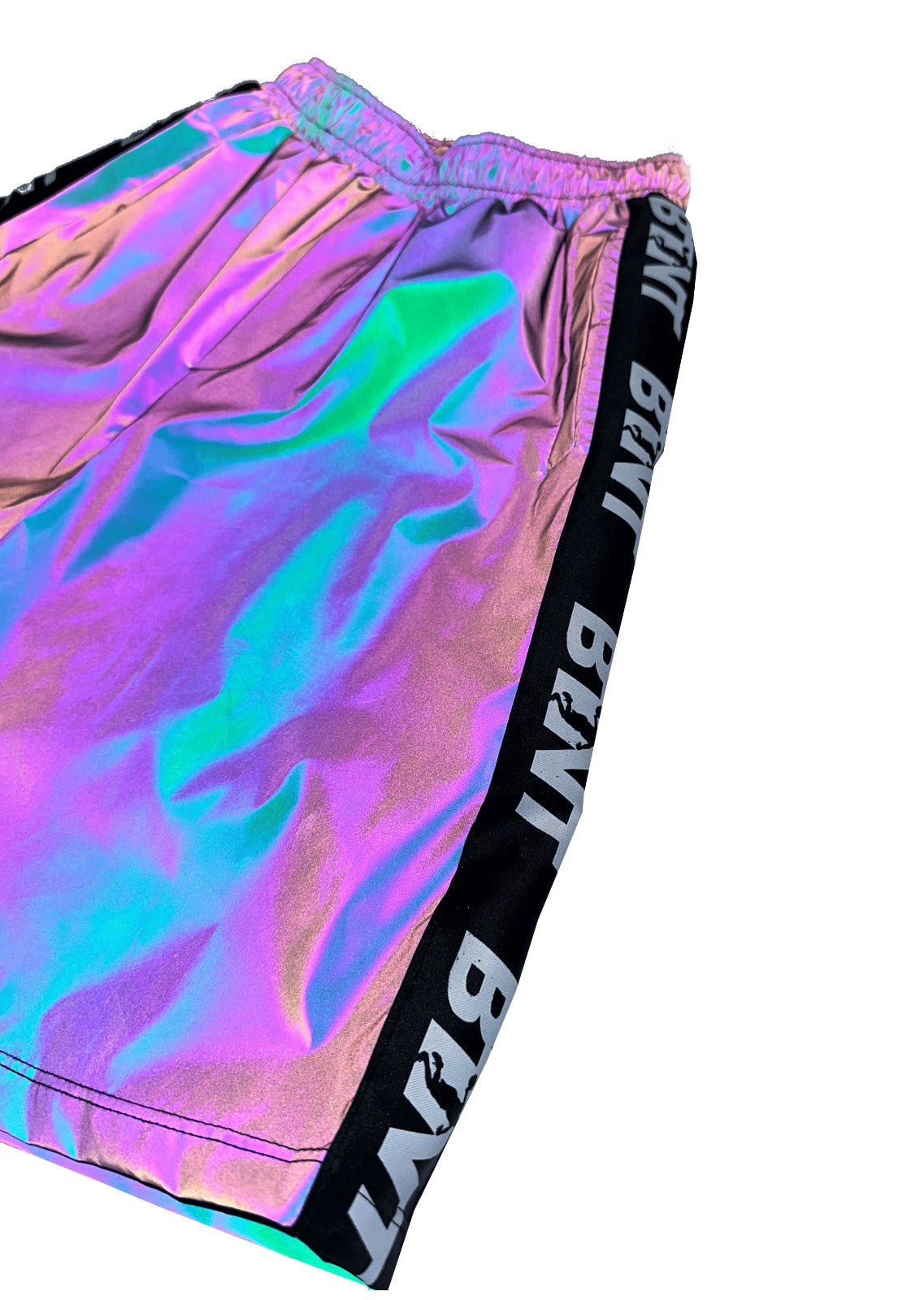 SHORTS IRIDESCENTE CON BANDA