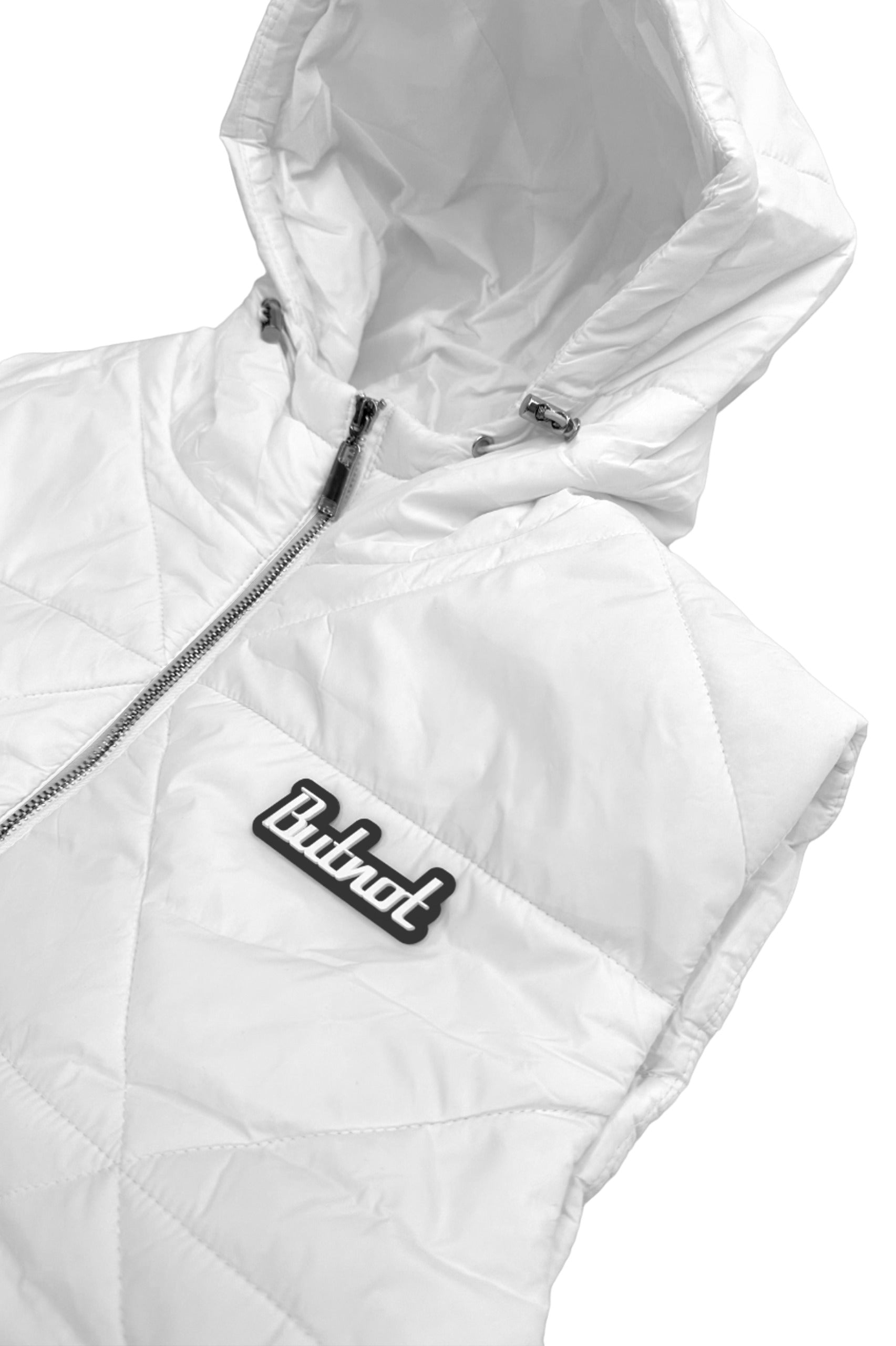 SMANICATO CON PATCH BUTNOT