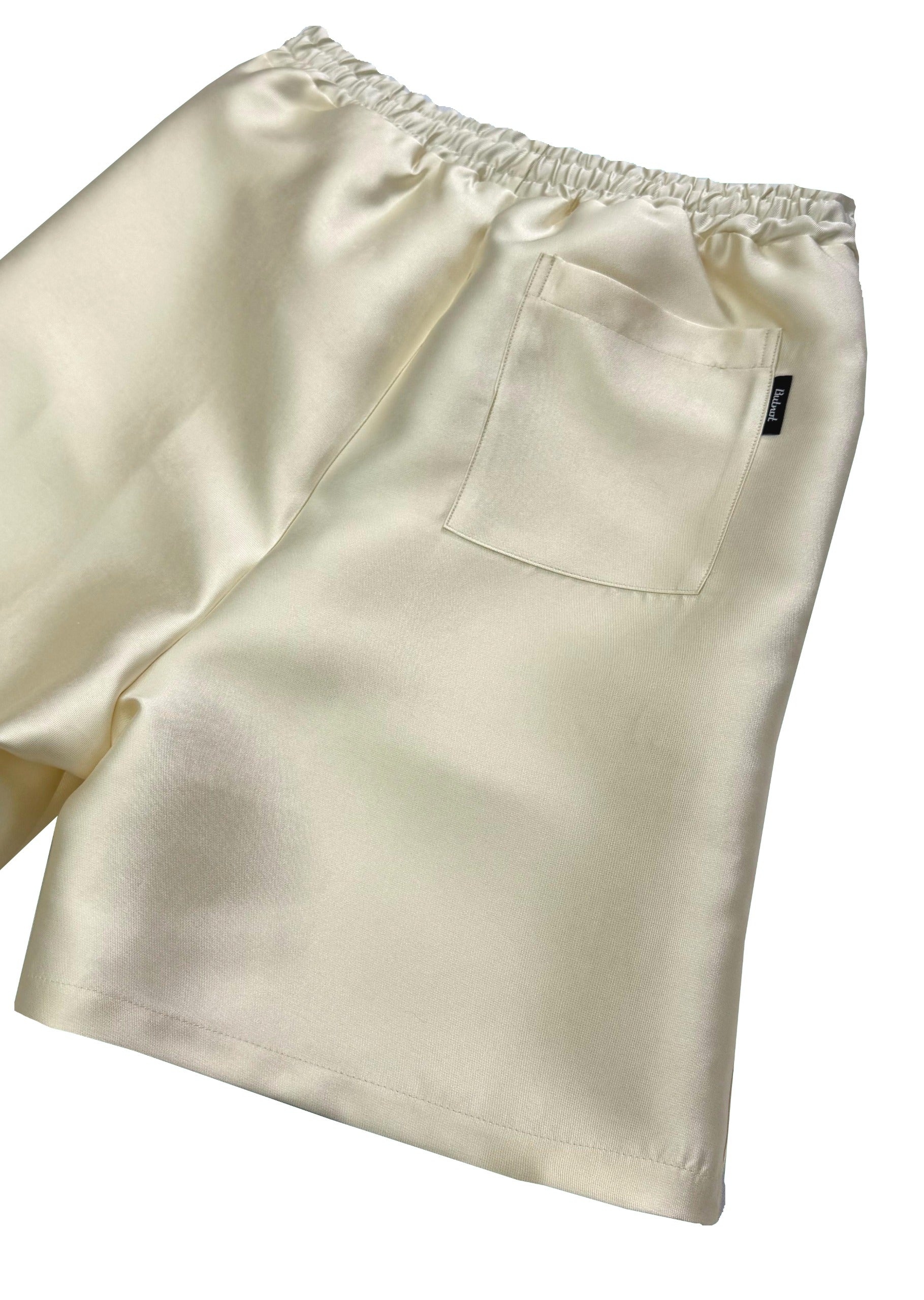SHORTS BUTNOT BOXY ZIP