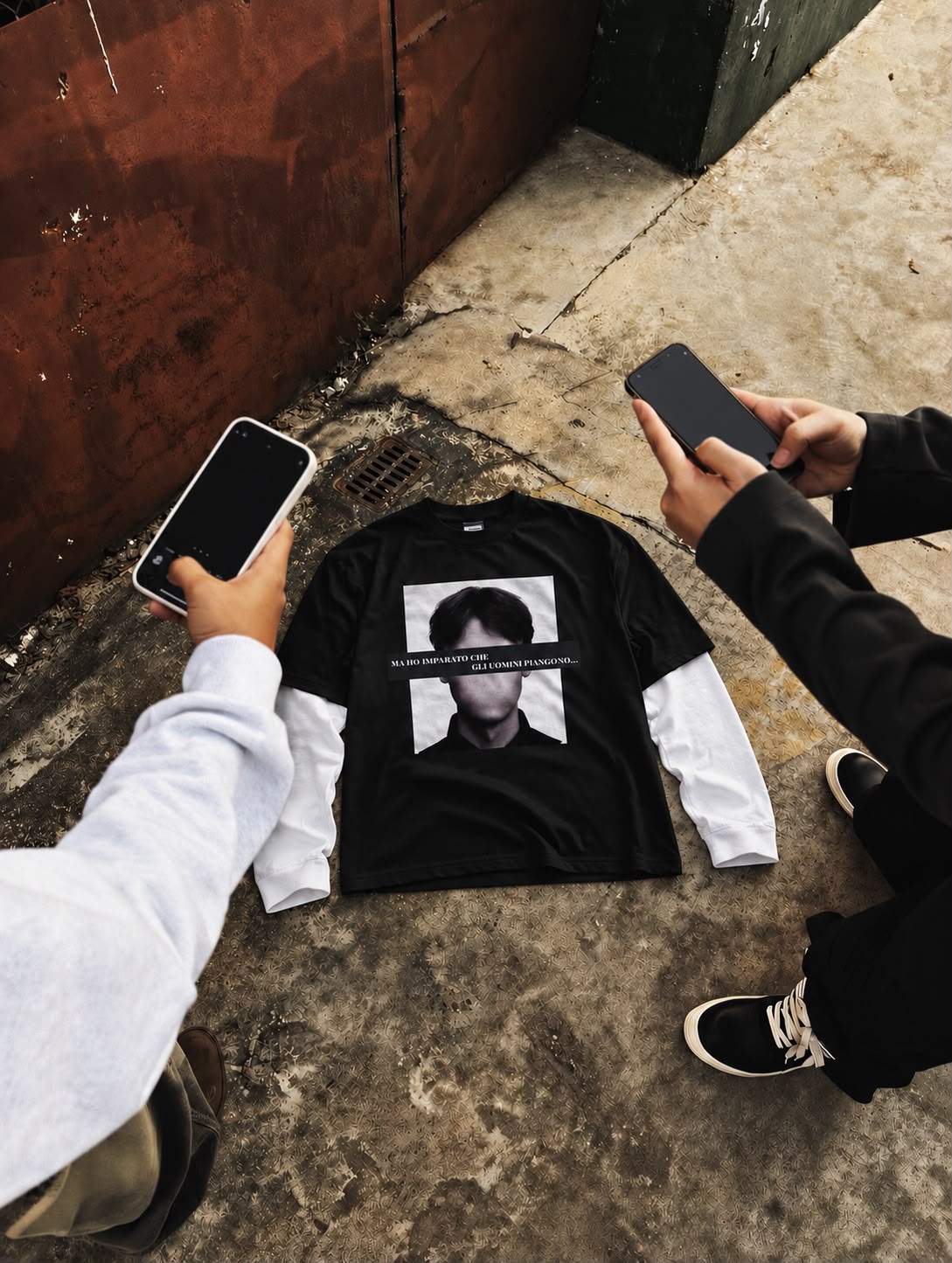 T-SHIRT BUTNOT MAN CRYING