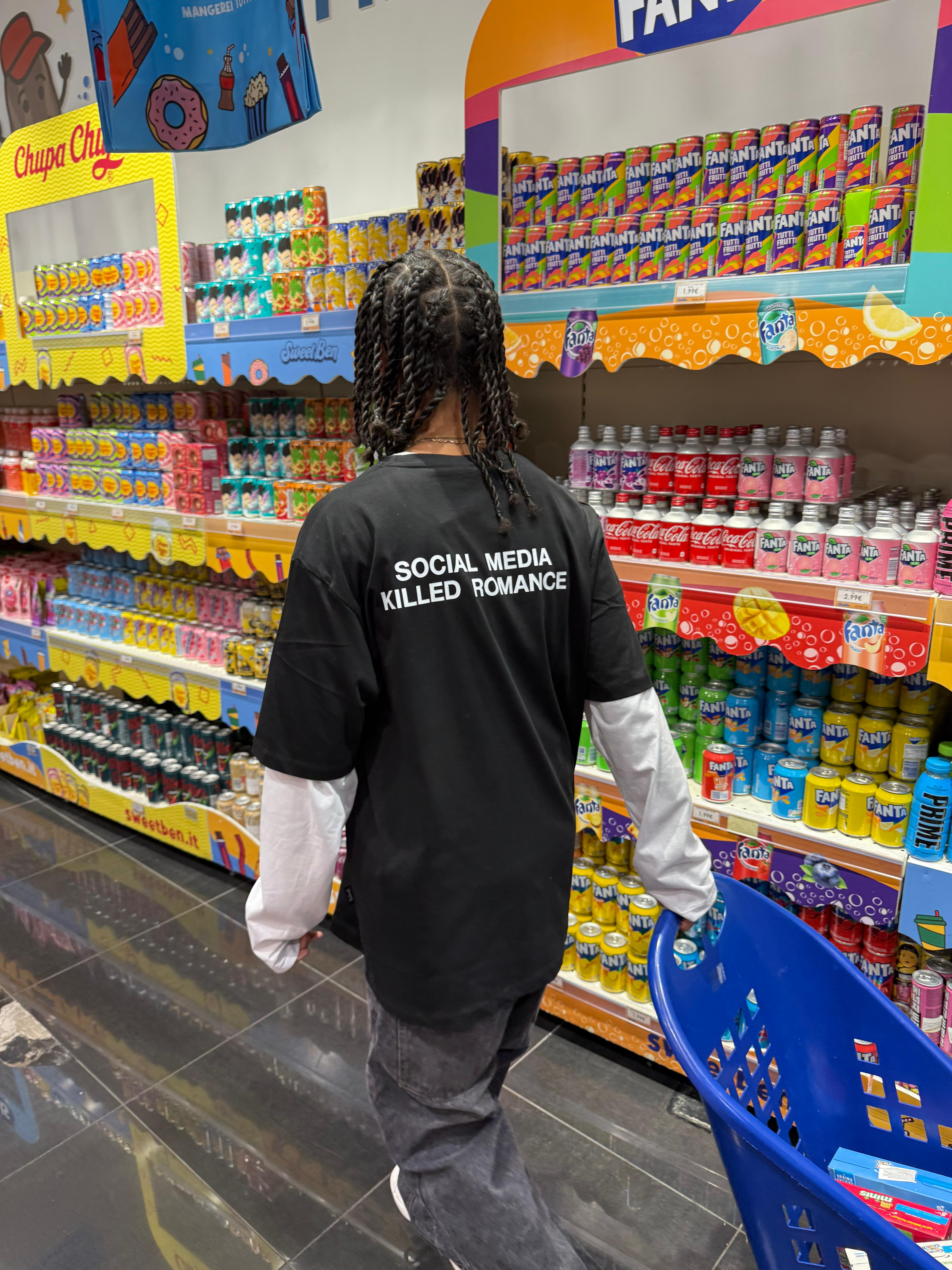 LONGSLEEVE SOCIAL MEDIA KILLED ROMANCE