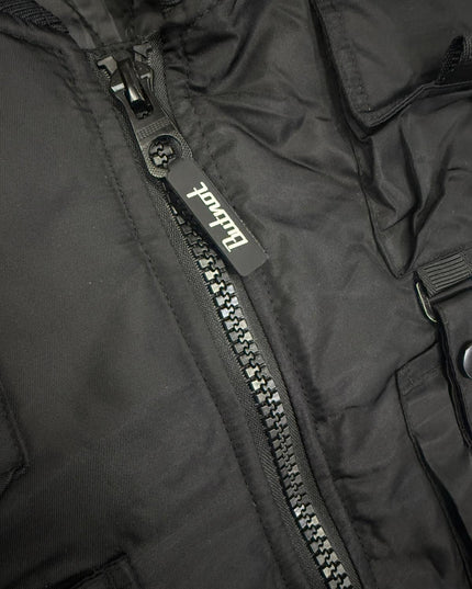 BOMBER JACKET RESISTANCE