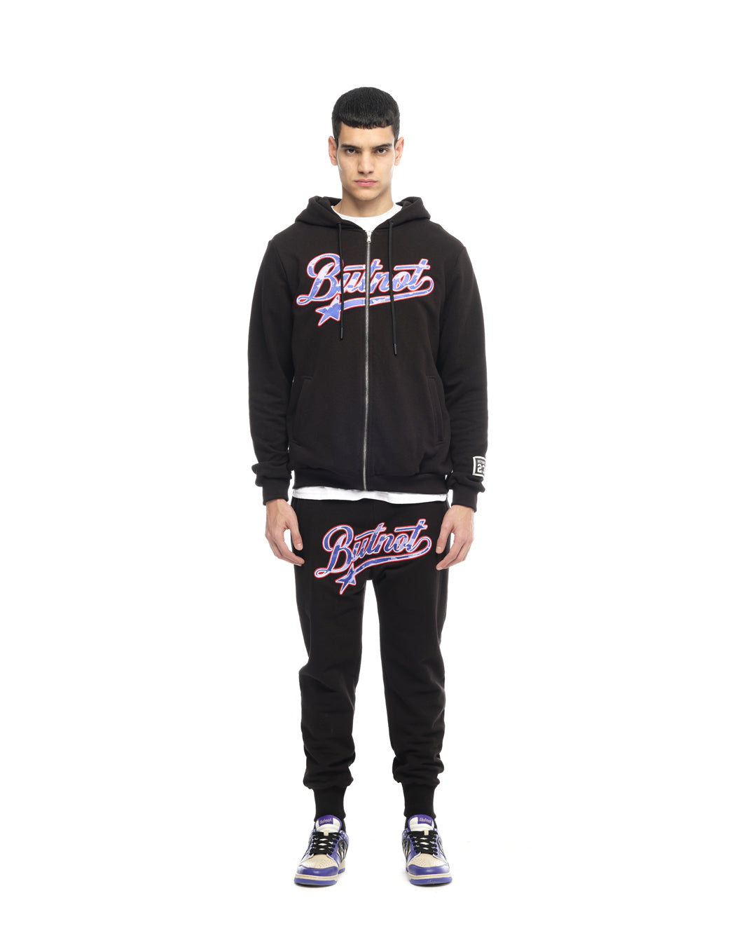 FELPA CON ZIP E RICAMO MIMETICO