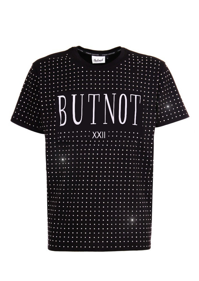 Mais pas la Street Couture But Not