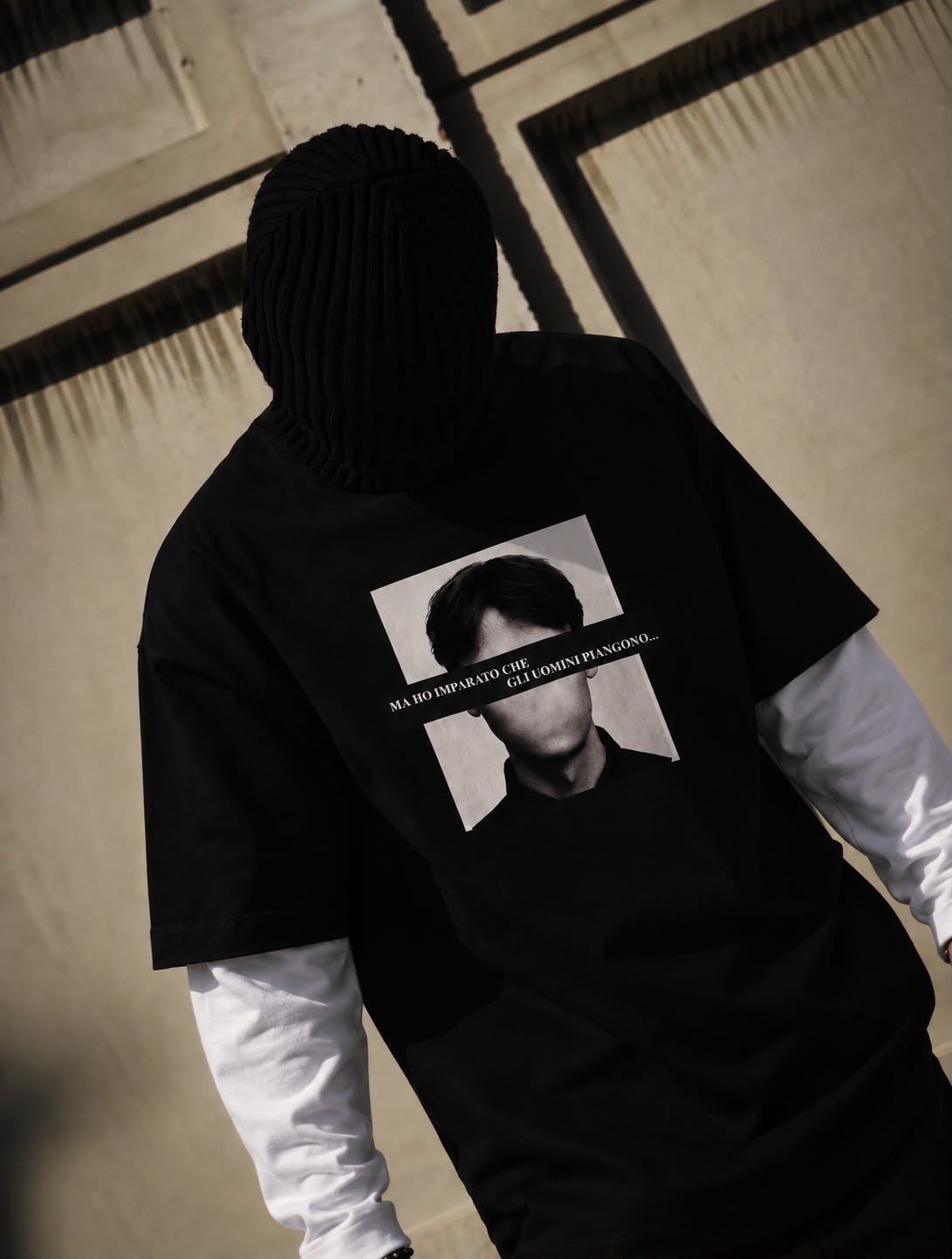 T-SHIRT BUTNOT MAN CRYING