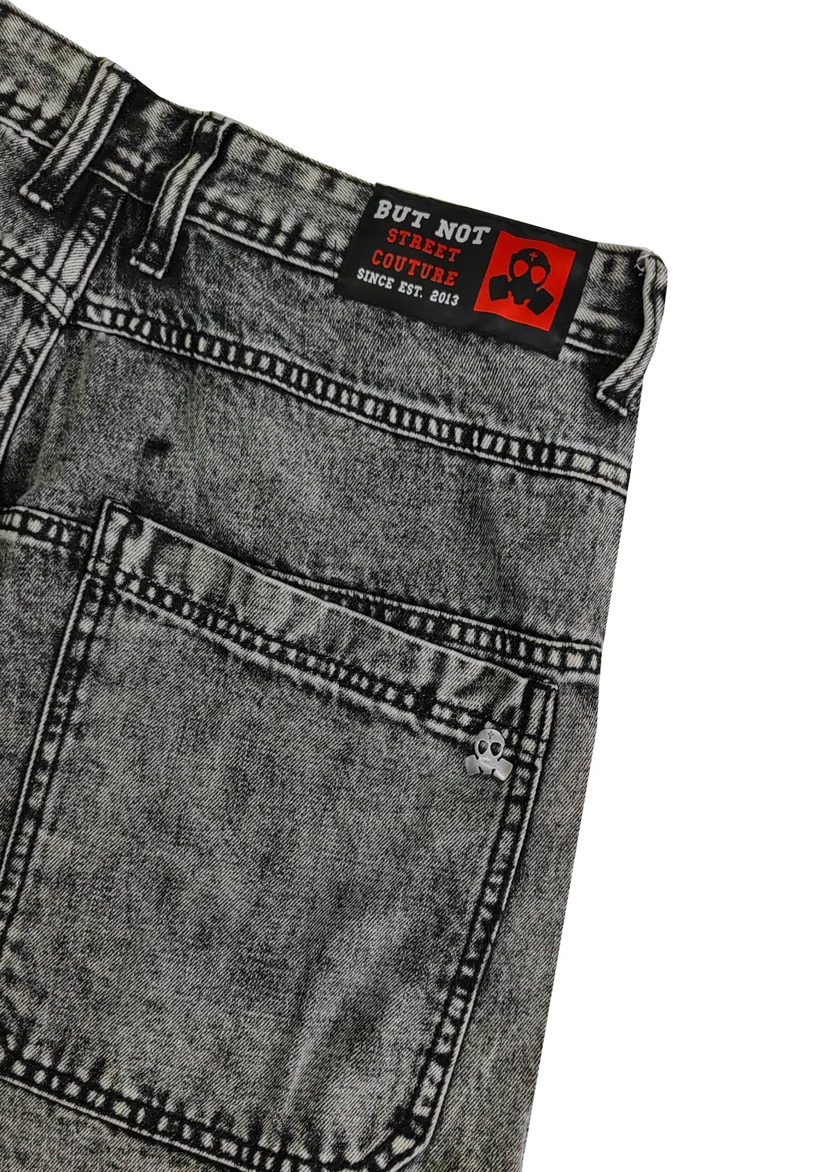 SHORTS BUTNOT GRAY