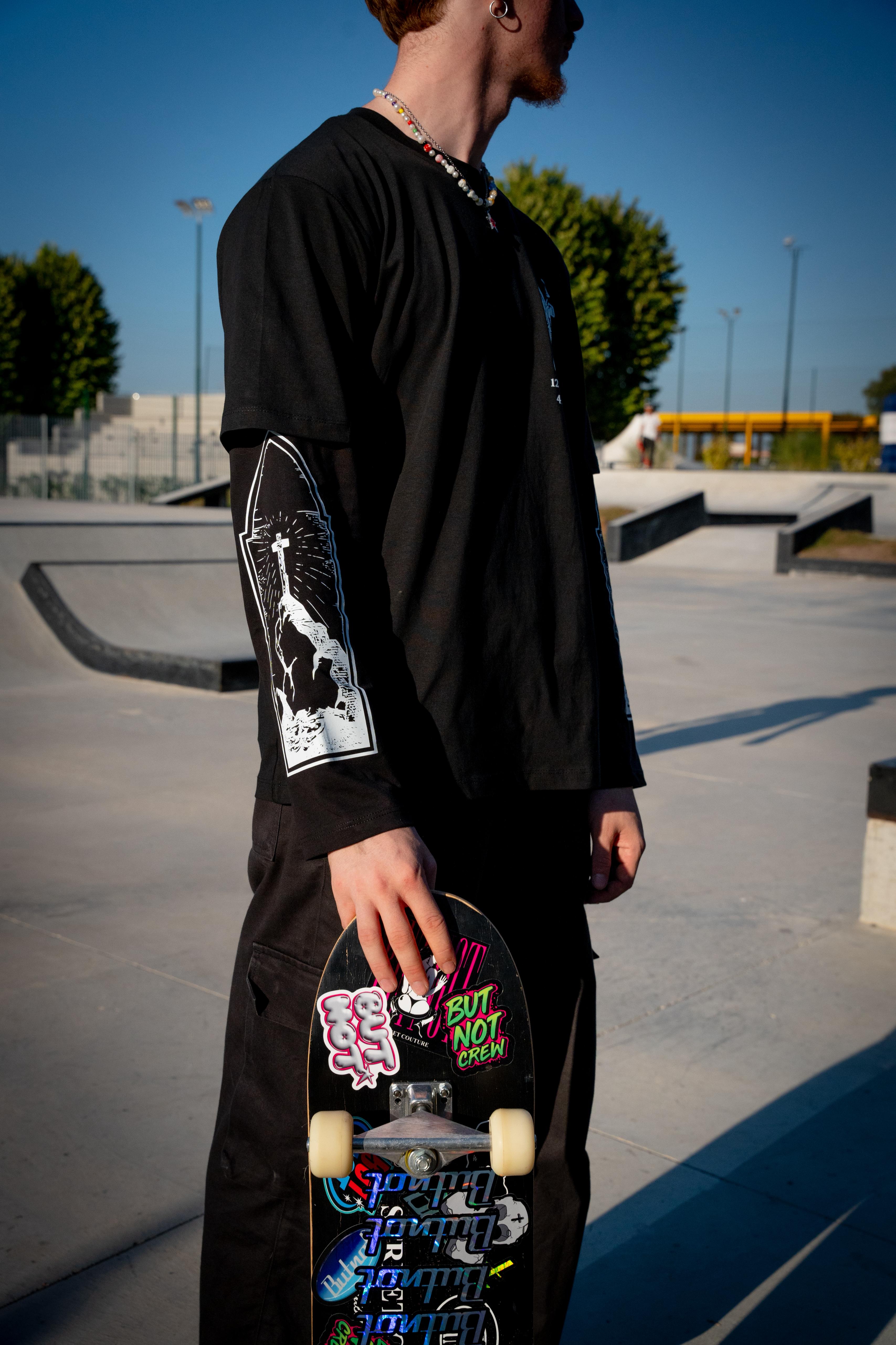 LONGSLEEVE BUTNOT PRAY TRUST WAIT