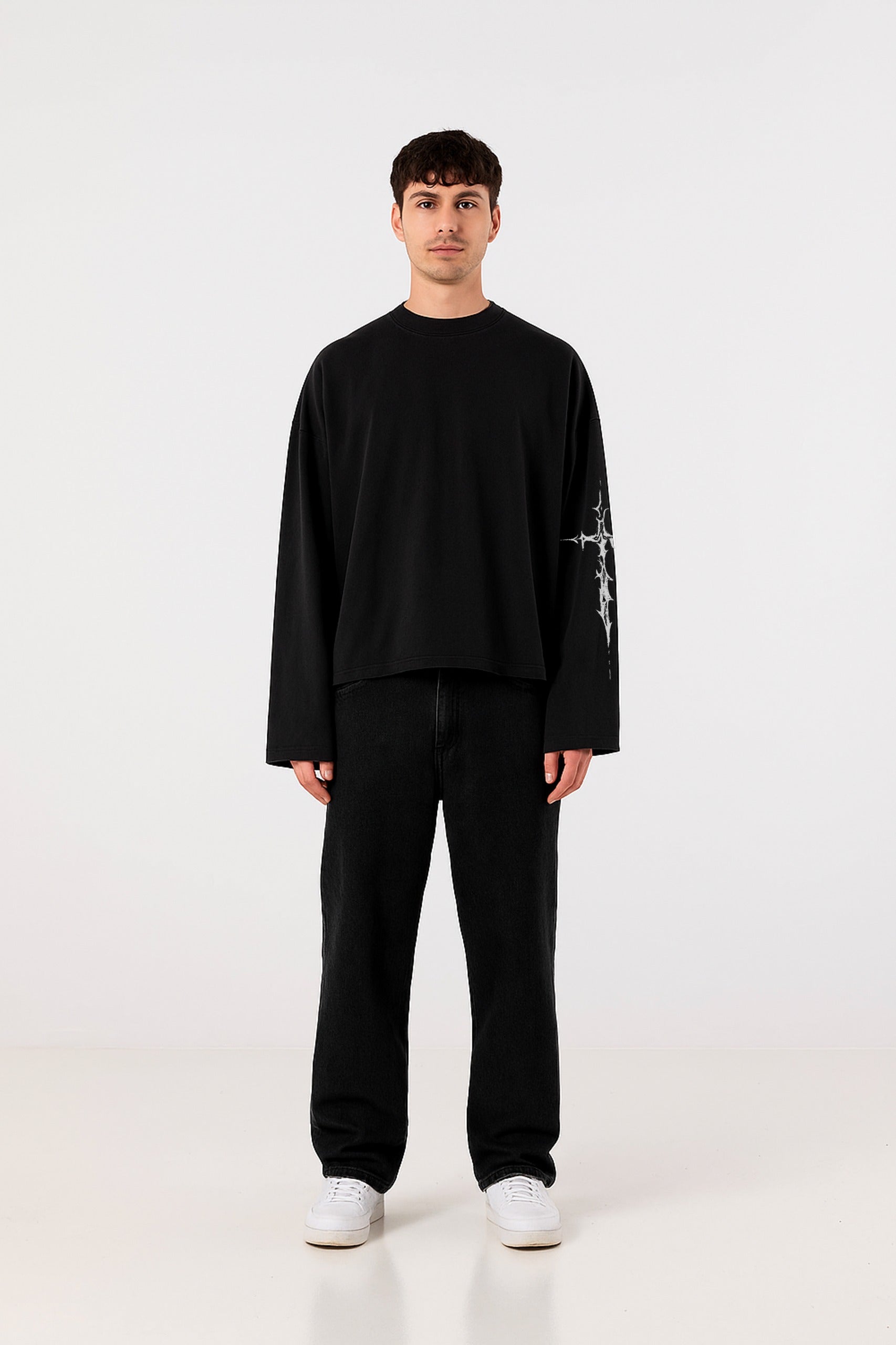 LONGSLEEVE BUTNOT CROSS