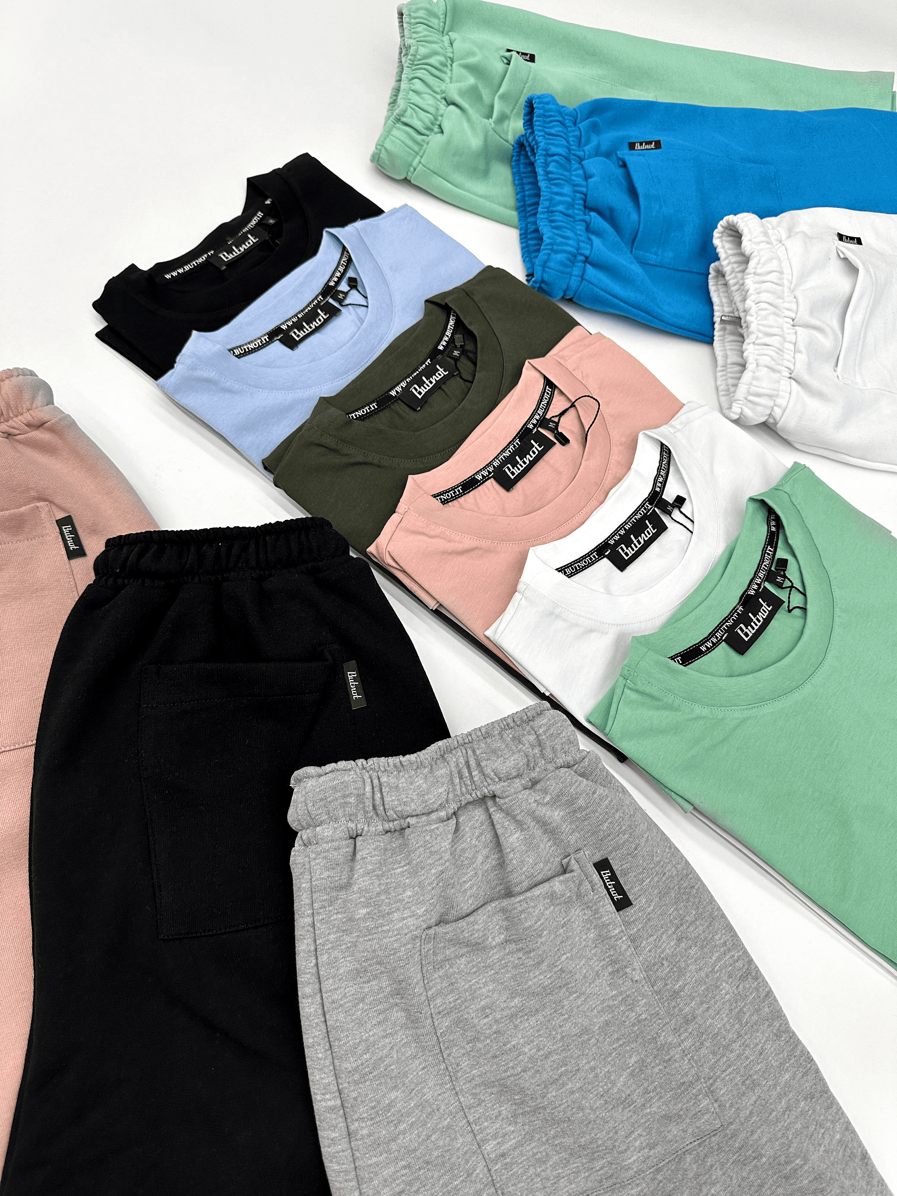 T-SHIRT BASIC VERDE