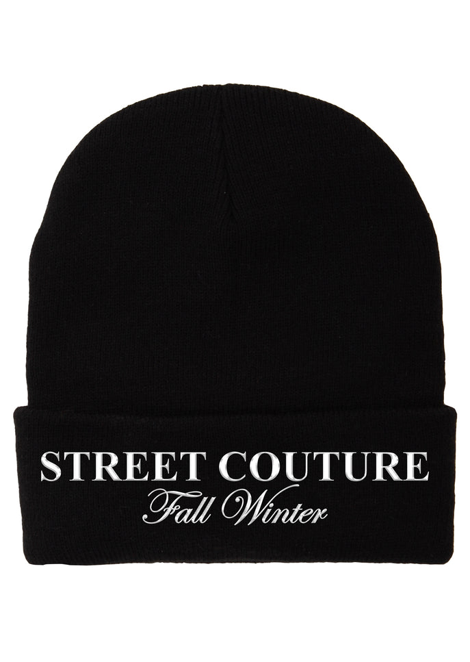MAIS PAS UN CHAPEAU EN LAINE AVEC BRODERIE STREET COUTURE