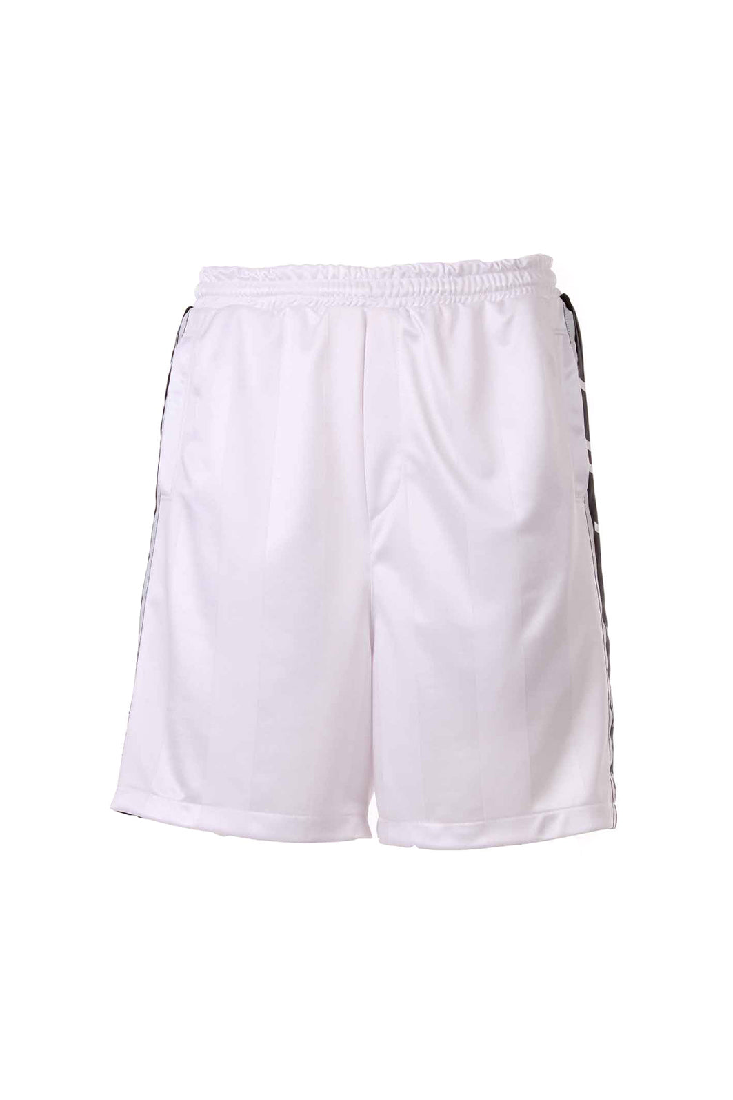 SHORTS BUT NOT BANDA 10 LOGO