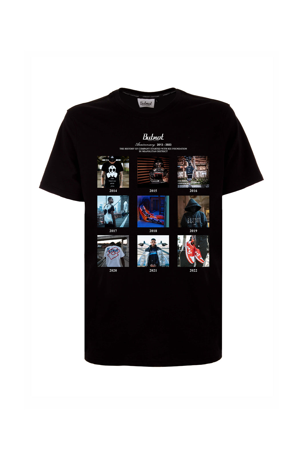 T-SHIRT CON STAMPE DEL DECENNALE